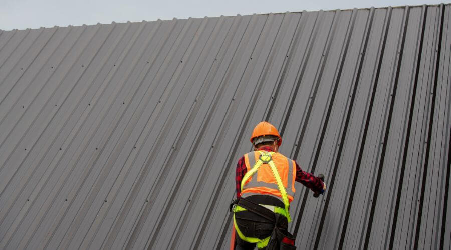 Professional gutter cleaning in New Boston, TX